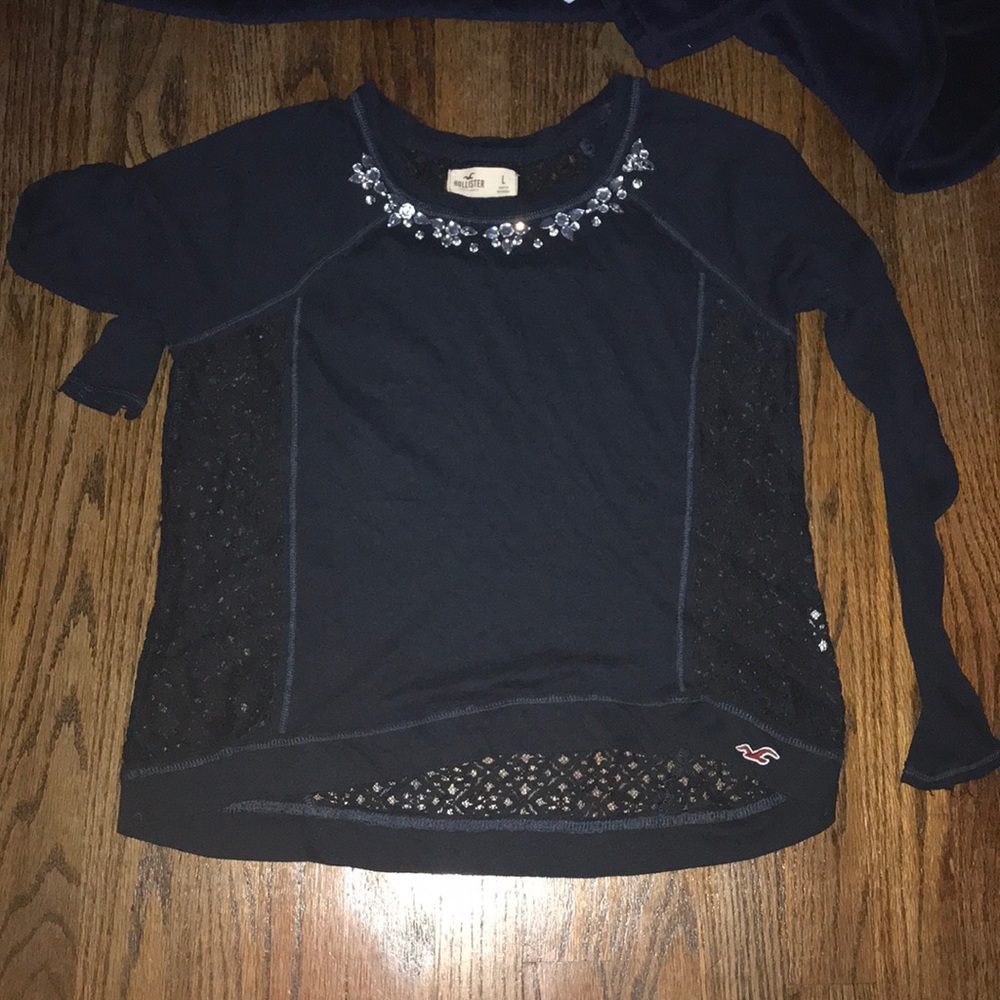Hollister thin crew neck